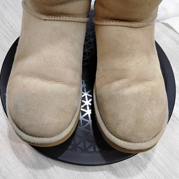 UGG Womens Classic Short Natural Sand Boots Booties Wool Fleece Lining SIZE 9 - Picture 4 of 13